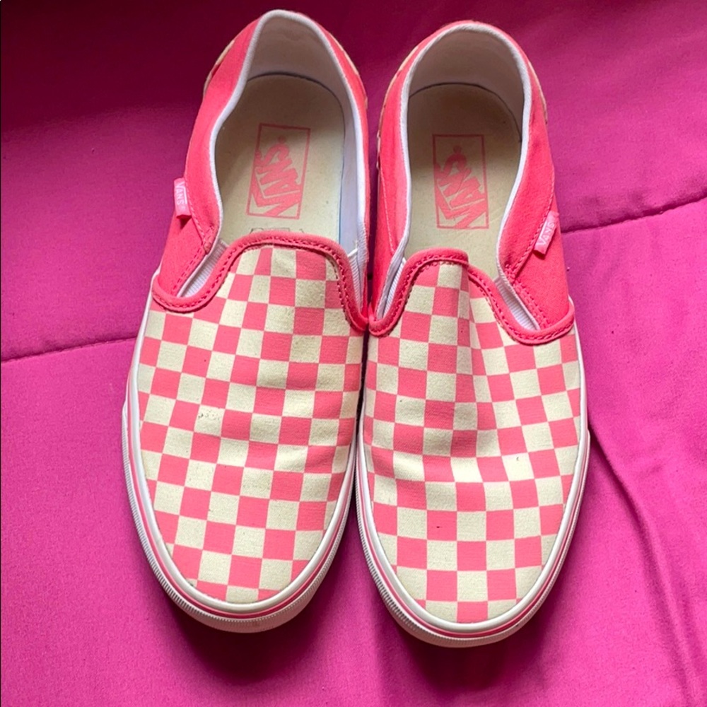 Pink Checkerboard slip on